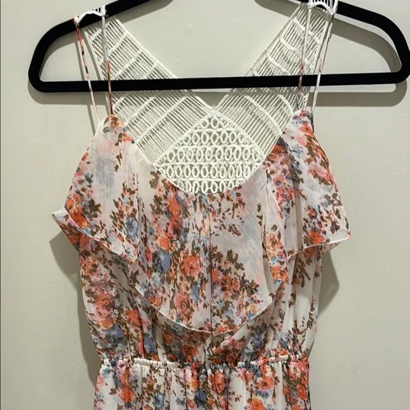 Dynamite Floral crochet Maxi Dress - Picture 4 of 6